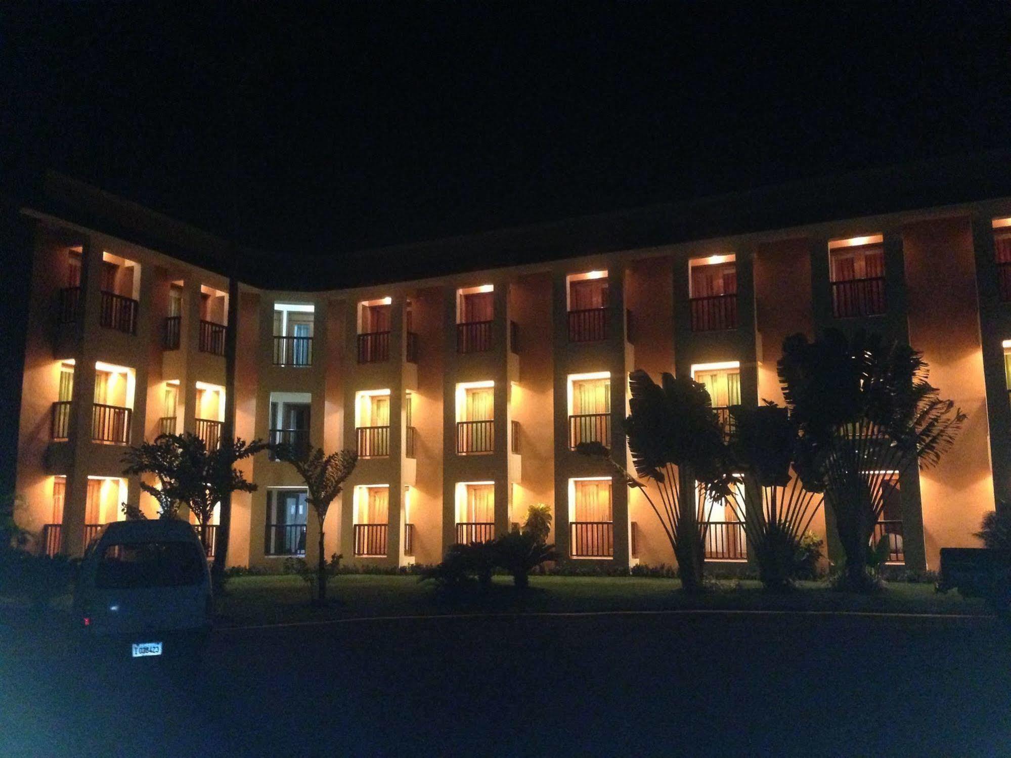 Hotel Merengue 3*